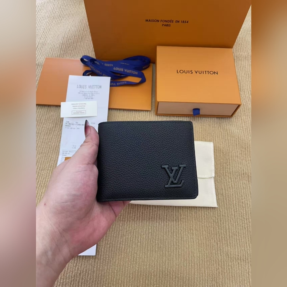 Louis Vuitton Black Multiple Wallet